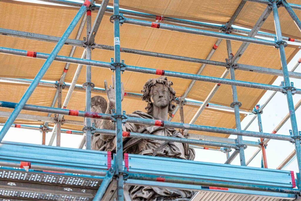 Passari&Cilia_Ponte Sant'Angelo_Restauro statue